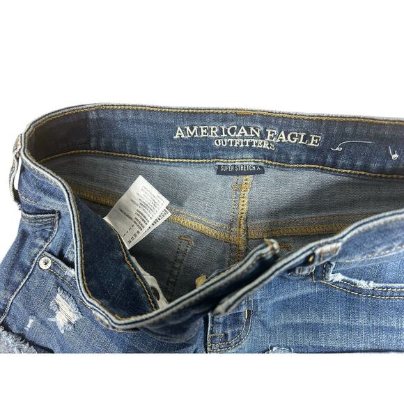 American Eagle Shorts Womens 4 Shortie Super Stretch Dark Wash Cuffed Distressed - Picture 3 of 6